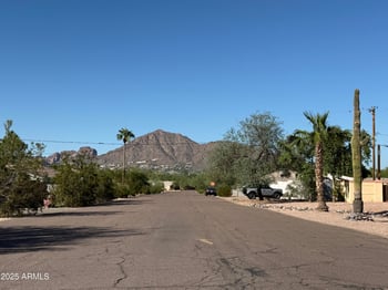 5802 Vernon Ave, Scottsdale, AZ 85257