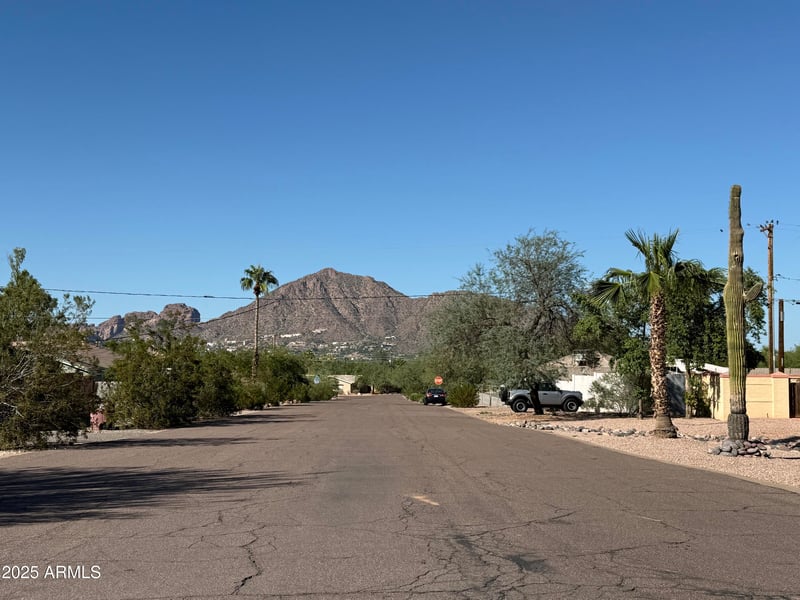 5802 Vernon Ave, Scottsdale, AZ 85257