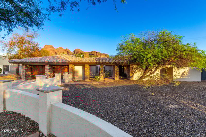 5803 45th St, Phoenix, AZ 85018