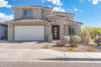 5803 88th Ln, Glendale, AZ 85305