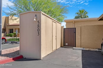 5803 Gelding Dr, Glendale, AZ 85306