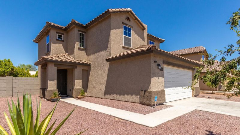 5804 S 10th Dr, Phoenix, AZ 85041
