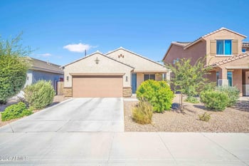 5805 71st Dr, Glendale, AZ 85303