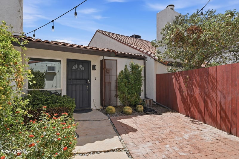 5805 8th Pl, Phoenix, AZ 85014
