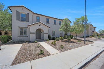 5805 Warner St, Phoenix, AZ 85043