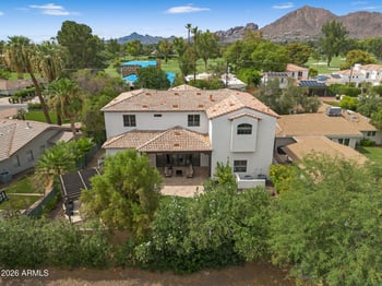 5807 E Orange Blossom Ln, Phoenix, AZ 85018