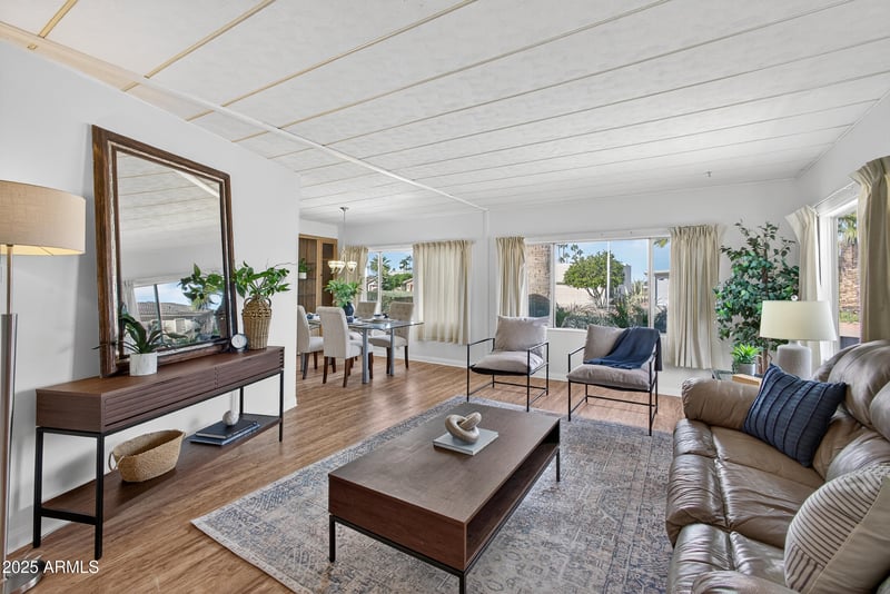 5807 Leonora St, Mesa, AZ 85215