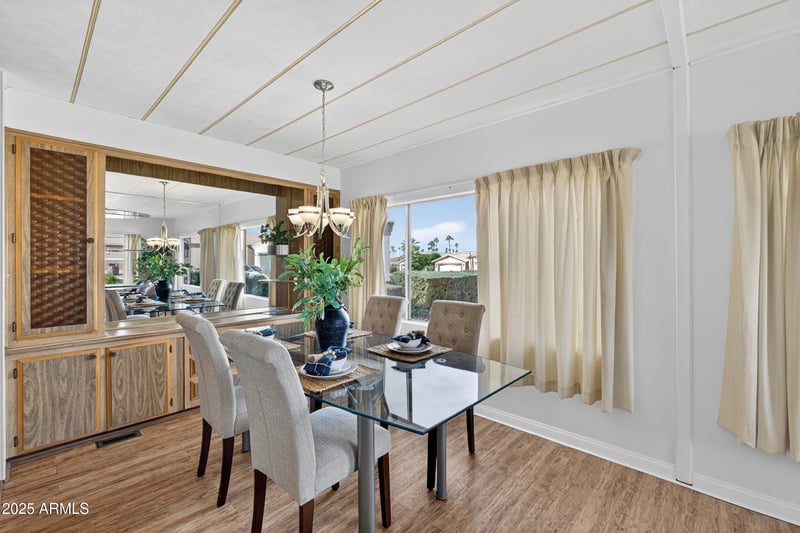 5807 Leonora St, Mesa, AZ 85215