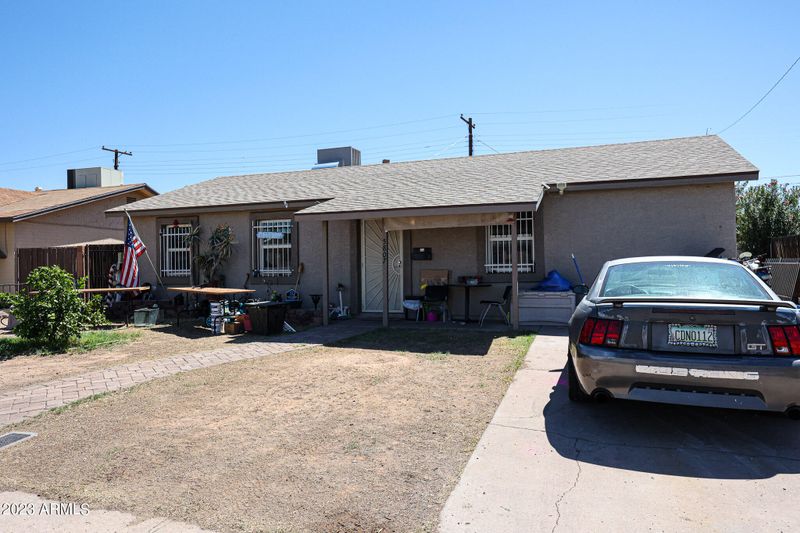 5807 N 64th Ave, Glendale, AZ 85301
