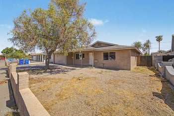 5807 W Cambridge Ave, Phoenix, AZ 85035