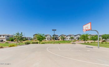 5807 Warner St, Phoenix, AZ 85043