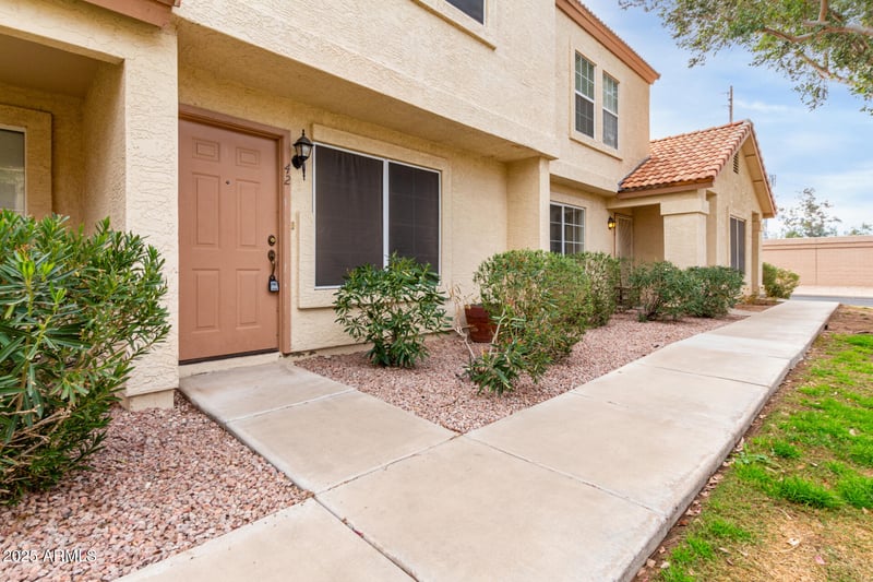 5808 Brown Rd #42, Mesa, AZ 85205