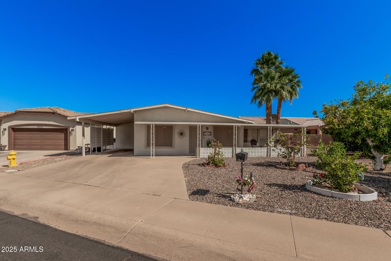 5808 Lawndale St, Mesa, AZ 85215