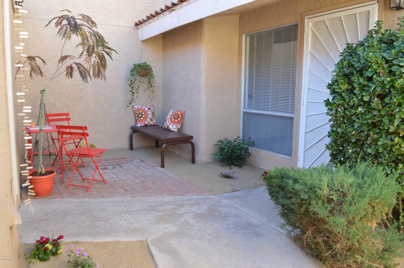 5808 N 8th Pl, Phoenix, AZ 85014