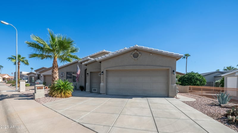 5809 Leland St, Mesa, AZ 85215