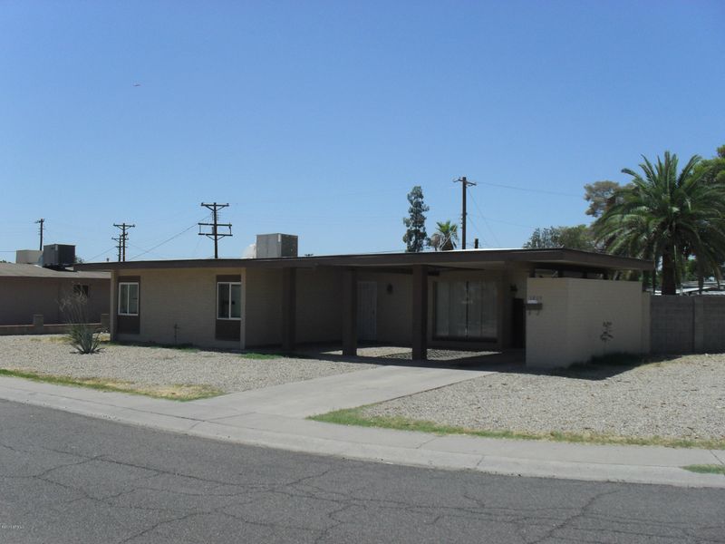 5809 W Heatherbrae Dr, Phoenix, AZ 85031