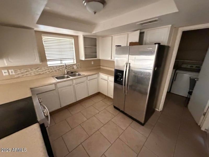 581 W 21st Ave, Apache Junction, AZ 85120