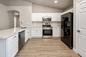 5811 16th Dr, Phoenix, AZ 85041