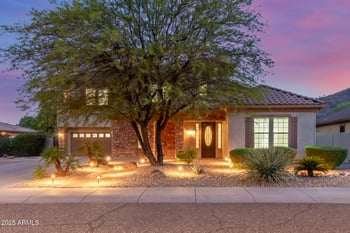 5811 Bonanza Ln, Phoenix, AZ 85083