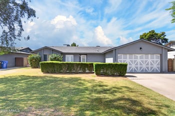 5811 Crocus Dr, Scottsdale, AZ 85254