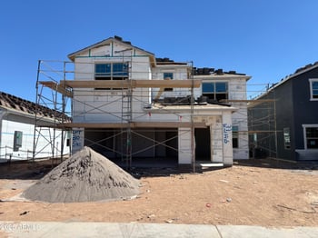 5811 Hornblende Way, San Tan Valley, AZ 85143