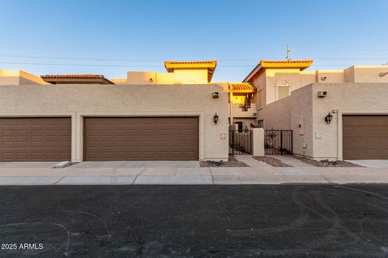 5812 12th St #31, Phoenix, AZ 85014