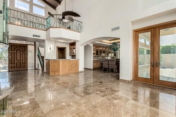 5812 Del Lago Cir, Glendale, AZ 85308