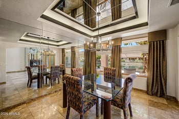 5812 W Del Lago Cir, Glendale, AZ 85308