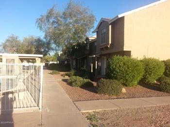 5813 59th Dr, Glendale, AZ 85301