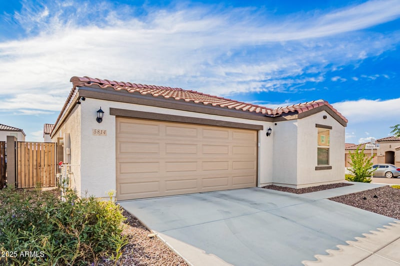 5814 23rd Dr, Phoenix, AZ 85041