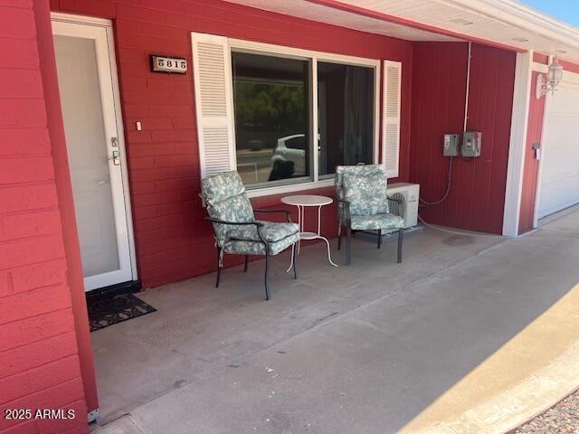 5815 Adobe Rd, Mesa, AZ 85205
