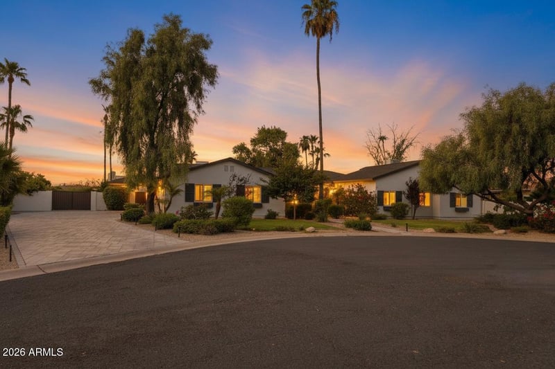 5815 E Campo Bello Dr, Scottsdale, AZ 85254