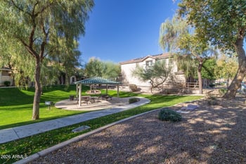 5815 Grove Ave, Mesa, AZ 85206