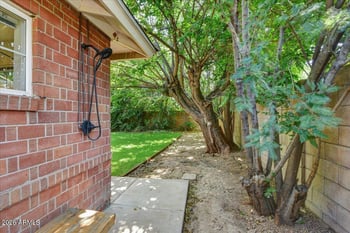 5815 18th Pl, Phoenix, AZ 85016