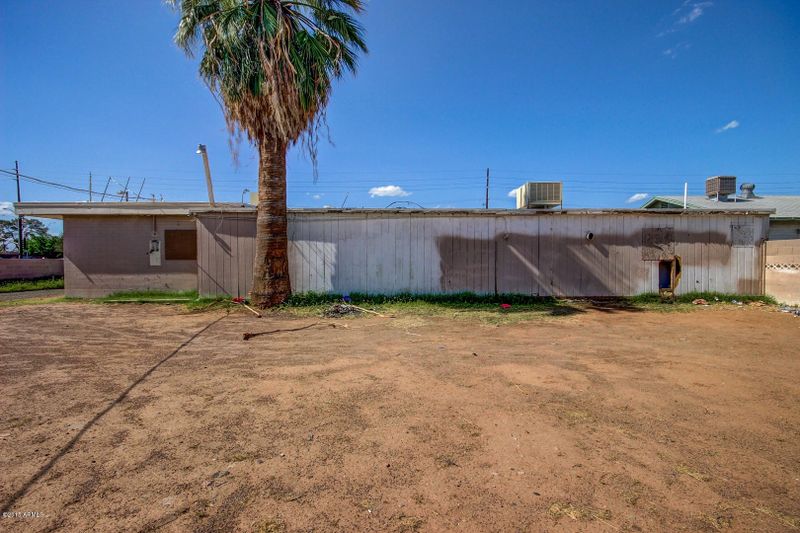 5815 W Camelback Rd, Phoenix, AZ 85031