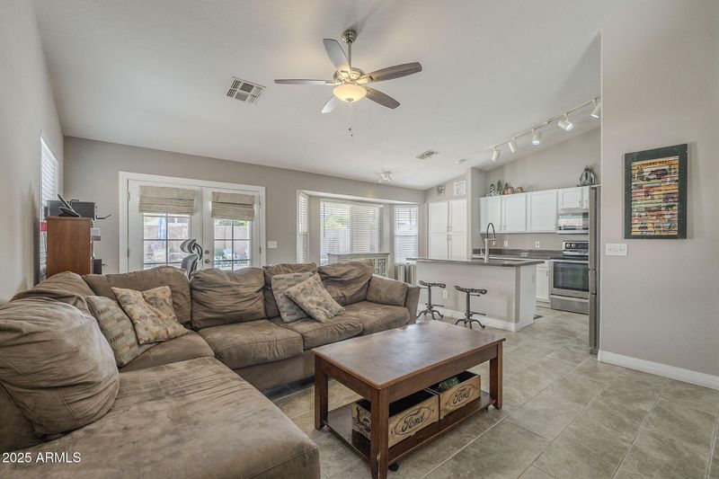5815 W Corrine Dr, Glendale, AZ 85304