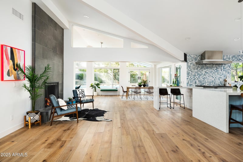 5816 Calle Del Media --, Phoenix, AZ 85018