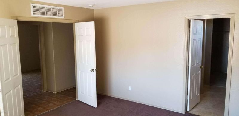 5816 S 32nd Ave, Phoenix, AZ 85041