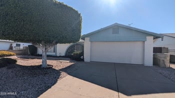 5817 Tierra Buena Ln, Glendale, AZ 85306