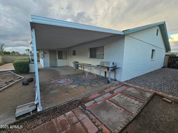 5817 Tierra Buena Ln, Glendale, AZ 85306