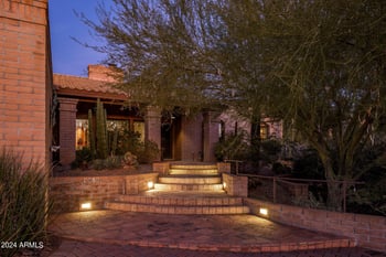 5818 E Restin Rd, Carefree, AZ 85377