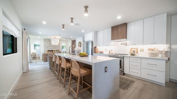 5819 Ludlow Dr, Scottsdale, AZ 85254