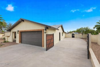 5819 Redfield Rd, Scottsdale, AZ 85254