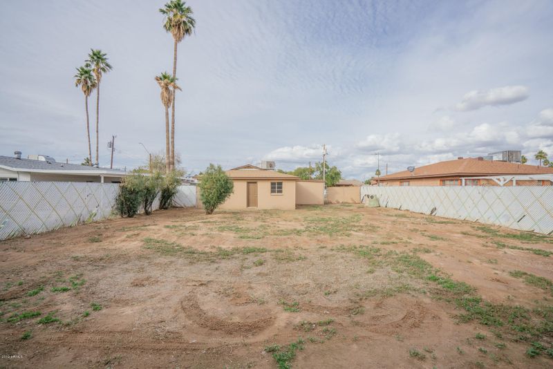5819 W Citrus Way, Glendale, AZ 85301