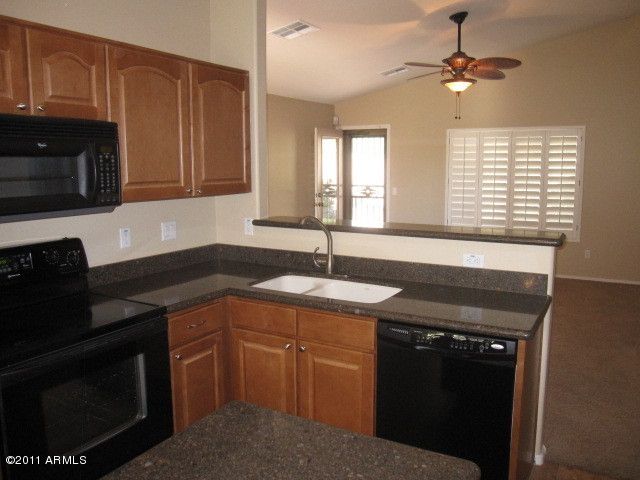 582 S 233rd Ln, Buckeye, AZ 85326
