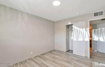 5820 N 35th Ave, Phoenix, AZ 85017