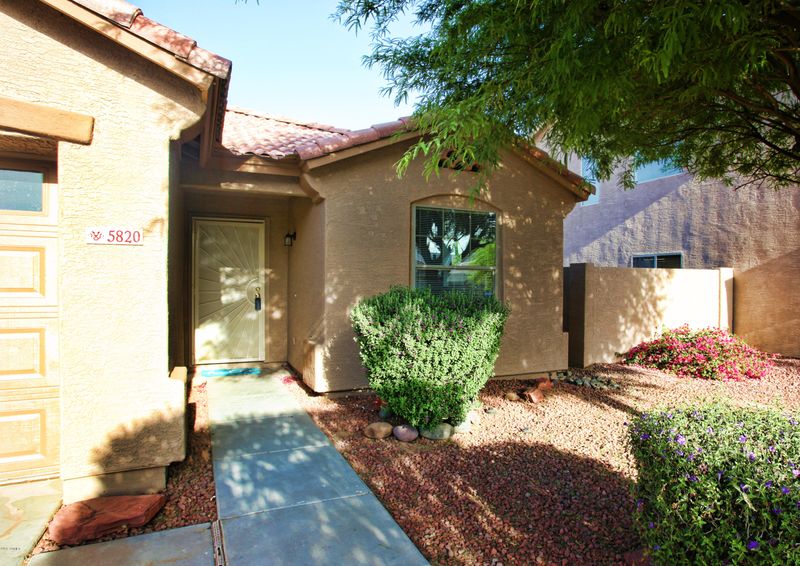 5820 S 16th Dr, Phoenix, AZ 85041