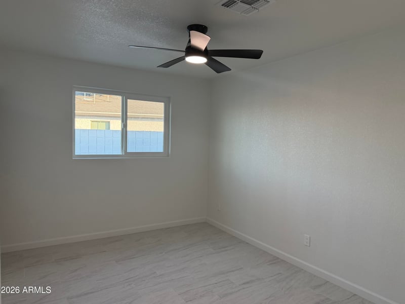 5821 W Elm St, Phoenix, AZ 85031
