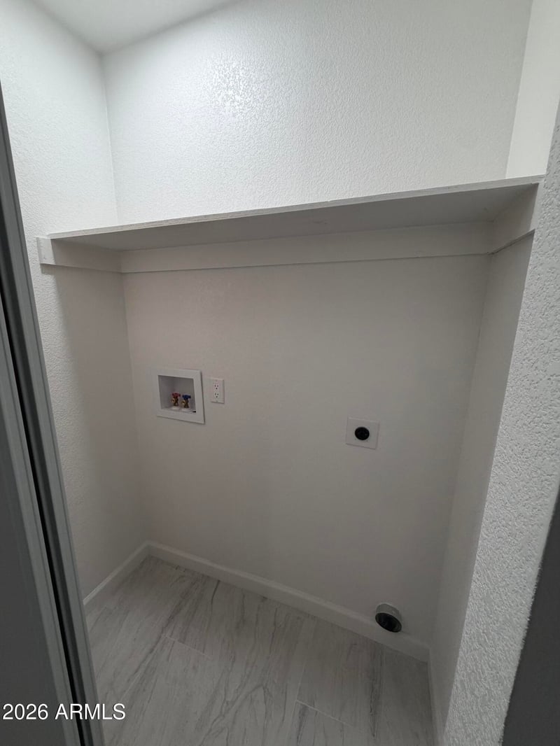 5821 W Elm St, Phoenix, AZ 85031