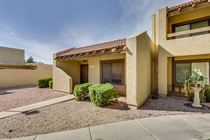 5821 W Evans Dr, Glendale, AZ 85306